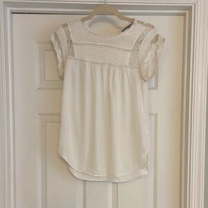 Daniel Rainn White Lace Trim Top